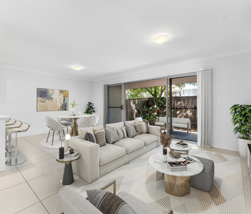 Huge, Contemporary Duplex Style 4 Beds Townhome. Walk to the Beauti... - Photo 2