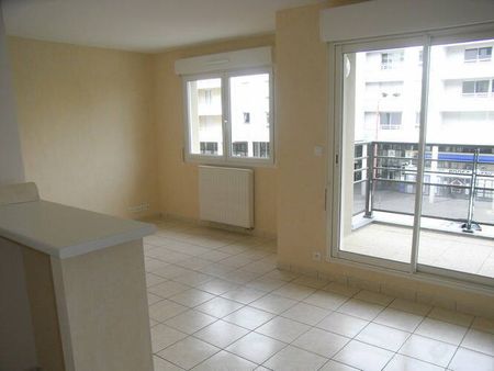 Location appartement t1 bis 2 pièces 37 m² à Rodez (12000) BOURRAN - Photo 2