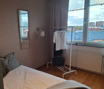 Kvarnbergsplan, Huddinge - Photo 3