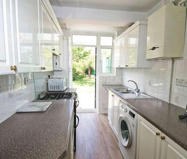 Kenley Road, Kingston Upon Thames, KT1 - Photo 5