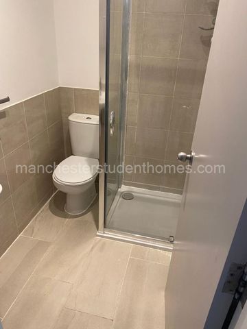 Aubrey Road, Manchester, M14 6SE - Photo 2