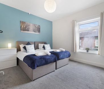 2 bedroom terraced house to rent - Photo 4