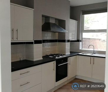 3 bedroom terraced house to rent - Photo 5