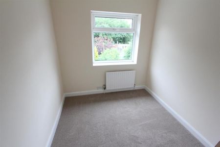 3 bedroom townhouse to rent - Photo 2