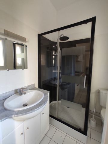 LIMOGES T2 DE 42 m² AVEC JARDIN - Photo 3