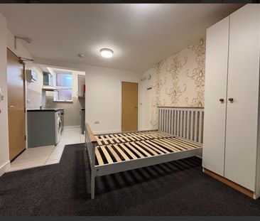 Studio Flat, Mere Road, LE5 - Photo 5