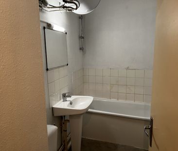 Location Appartement 1 pièce 25m² LILLE 59800 - Photo 5