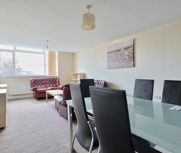6 bedroom Student Maisonette to rent in Benton Road, High Heaton, N... - Photo 5