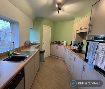 2 bedroom flat to rent - Photo 6