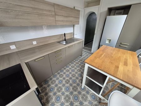 Location Maison 4 pièces 119m² CAMBRAI 59400 - Photo 3