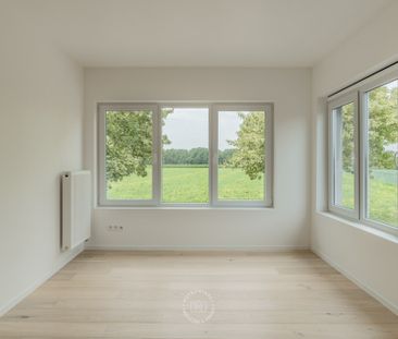 Gerenoveerde woning met 4 slaapkamers - Photo 1