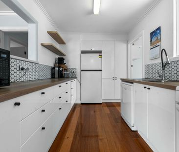 21 Raymond Avenue, Devonport - Photo 5