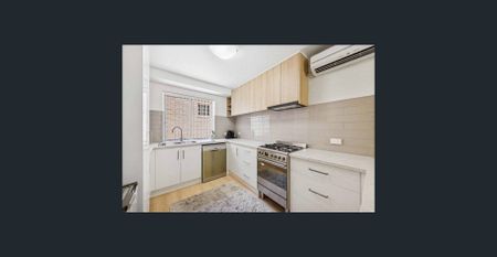 Stylish & Low-Maintenance Living - Photo 5