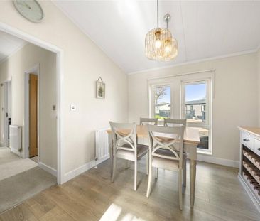 2 bedroom bungalow to rent - Photo 3