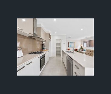 84 Karawarra Circuit, Cranbourne North, Vic 3977 - Photo 3