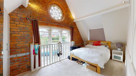 3 bedroom semi-detached house to rent - Photo 5