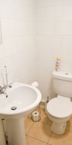 1 Bedroom Apartment - Photo 4