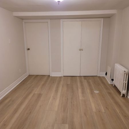 For Lease - 11 Rusholme Drive Unit# Lower, Toronto, Ontario - Photo 2