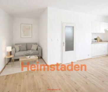 Pronájem bytu 1+kk 30 m - Fotografie 4