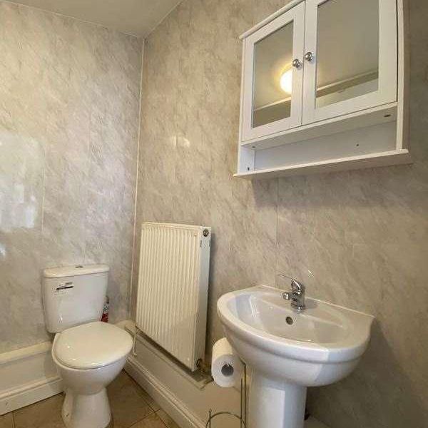 York Terrace, Georgetown, Tredegar, NP22 - Photo 1