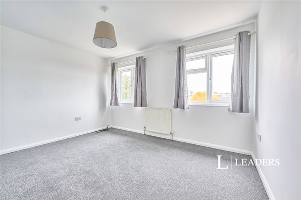 4 bedroom house to rent Stewarts Way, Manuden, Bishop's Stortford, Essex, CM23 - Photo 1