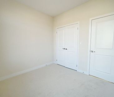 For Lease - 3073 Welsman Gardens, Oakville, Ontario - Photo 1