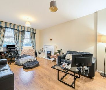 1 Bedroom Flat to Rent in Bridge View Court, London, SE1 - Photo 1