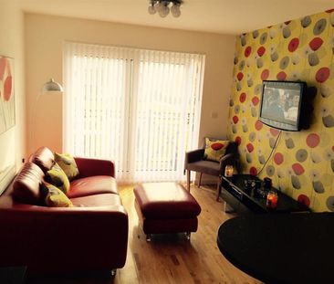 1 bedroom Flat To Let - Photo 3