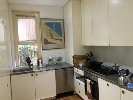 Edgecliff - Photo 2