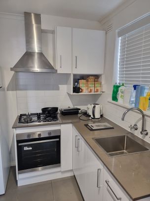 Murrumbeena - Photo 1