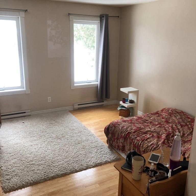 41/2,tranquille et spacieux,idéal pour les retraités - Photo 1