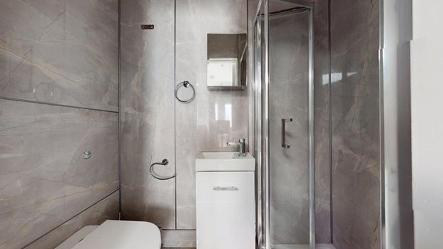 Studio Flat, Anson Road, NW2 - Photo 1