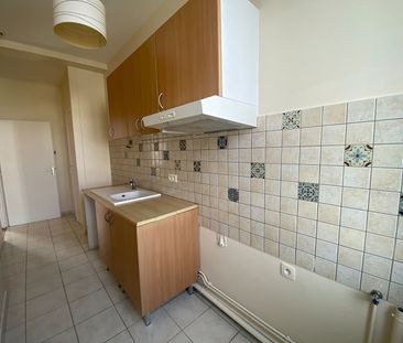 Location Appartement 3 pièces 55m² - Photo 3