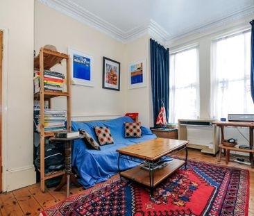 2 bedroom ground floor flat to rent - Photo 6