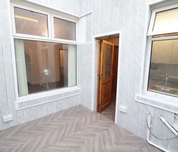 3 bedroom end of terrace house to rent - Photo 5