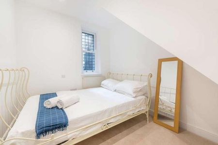 Caxton Street, St James's, SW1H - Photo 4