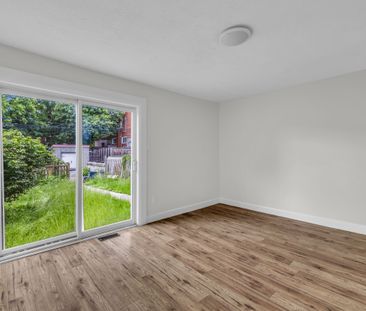 For Lease - 111 Spadina Avenue Unit# 1, West Centre Town, Ontario - Photo 6