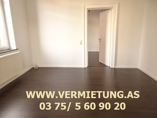 +++ KaMiN +++ BaLkOn +++ InNenStAdT +++ - Foto 1