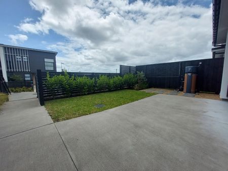 Radiant abode on Raranga - Photo 3