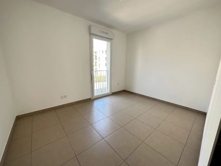 Location Appartement 3 pièces 67m² BIGUGLIA 20620 - Photo 5