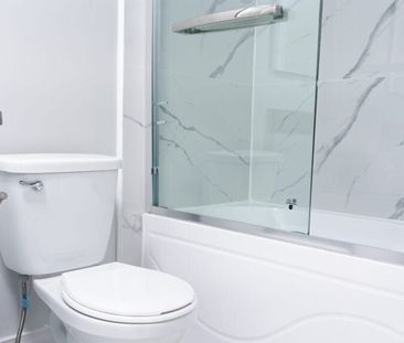 For Lease - 16 Normandy Place, Oakville, Ontario - Photo 4