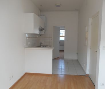 Location Appartement 2 pièces 29m² REIMS 51100 - Photo 4