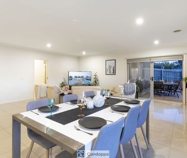 FAMILY HOME IN GREAT LOCATION! - Photo 4