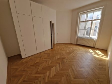 JOSEFSTADT - NEU SANIERTE 3 ZIMMER WOHNUNG + kleiner BALKON in der ALBERTGASSE - 3er WG geeignet ! - Photo 4