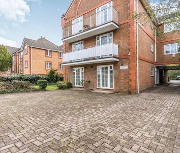 Dorchester Court, Westwood Road, Southampton, SO17 - Photo 1