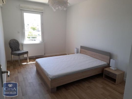 Location Appartement 2 pièces 59m² ST PRIEST EN JAREZ 42270 - Photo 1