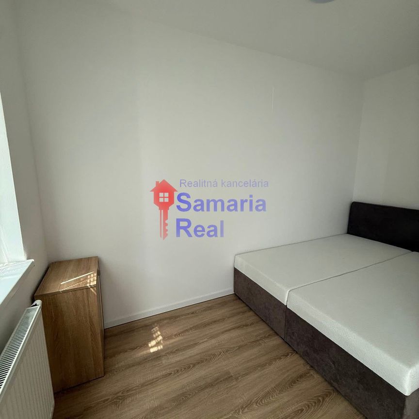 Prenájom - 2.izb.byt - Photo 1