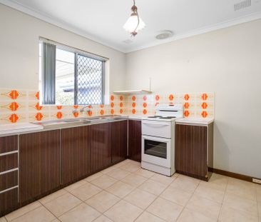 14 Graham Street, Spearwood. - Photo 5