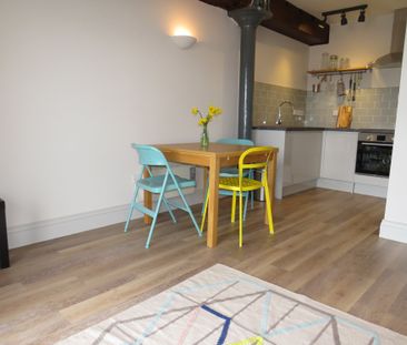 1 Bedroom - Photo 4