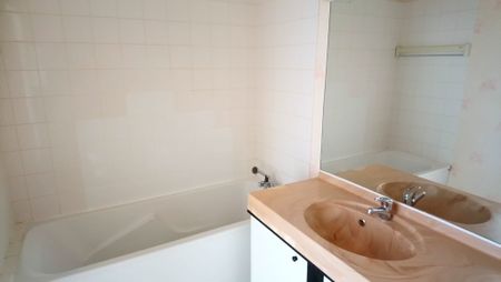 Secteur St REMY, appartement type 1 de 34m2 en résidence, disponible le 16/12/2024. - Photo 5